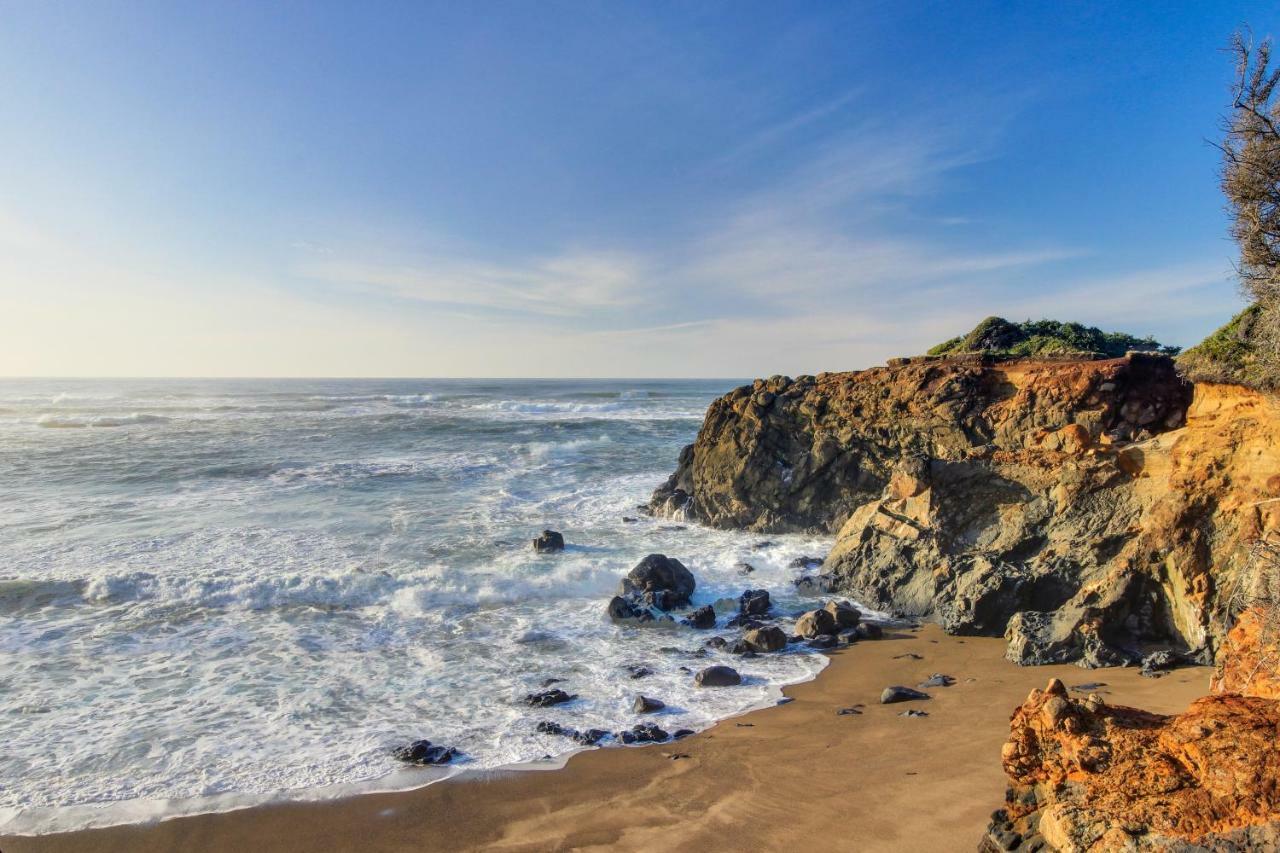 Sommers' Cabin Gleneden Beach ภายนอก รูปภาพ